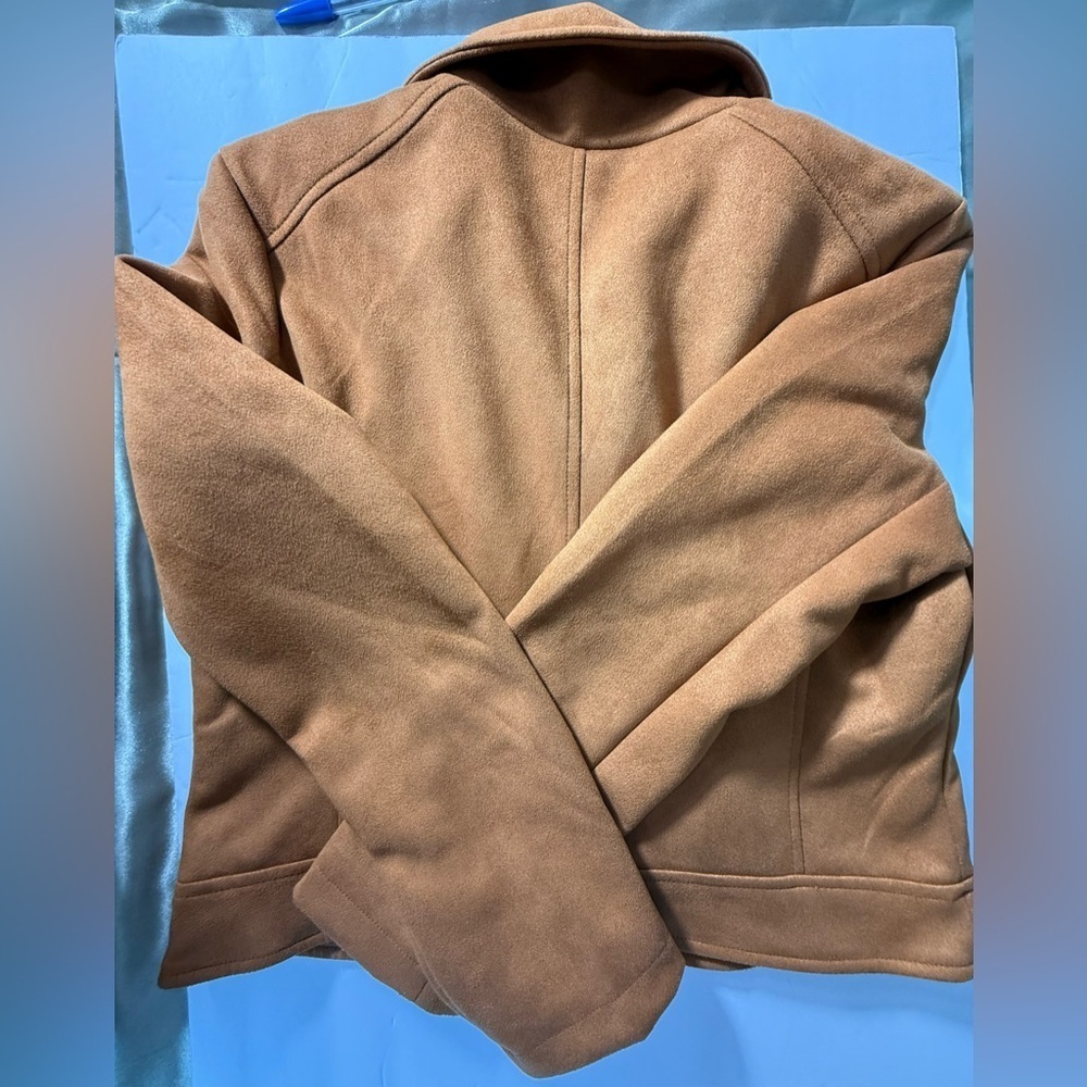 Vigoss Women's Brown Leather Jacket - Picture 10 of 11